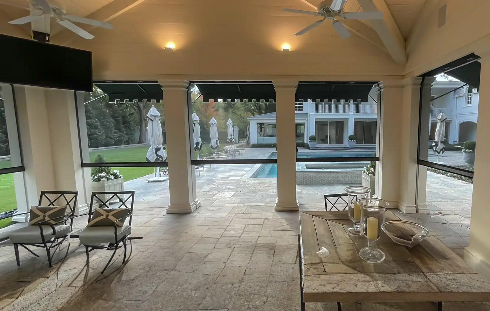 V-Track screen fully deployed and sealed